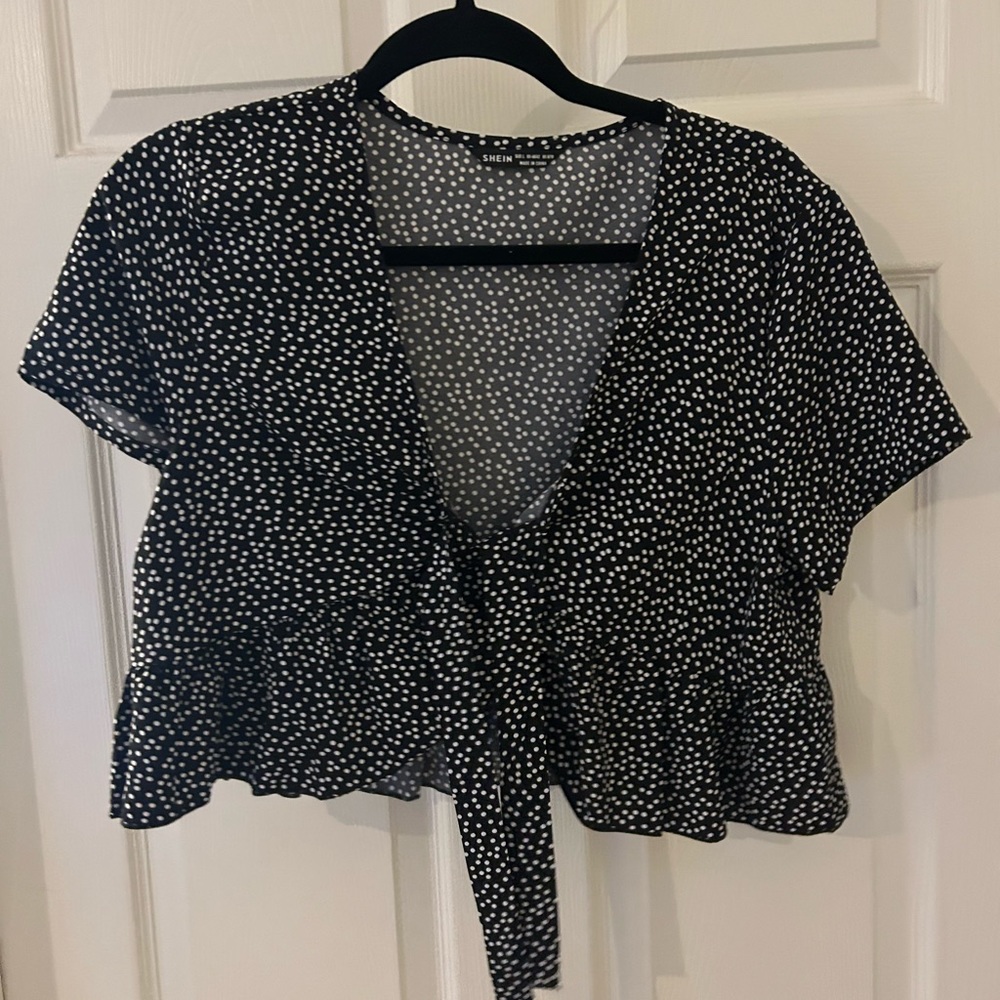 polka dot top